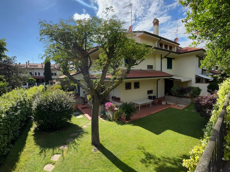 cliccare per zoomare